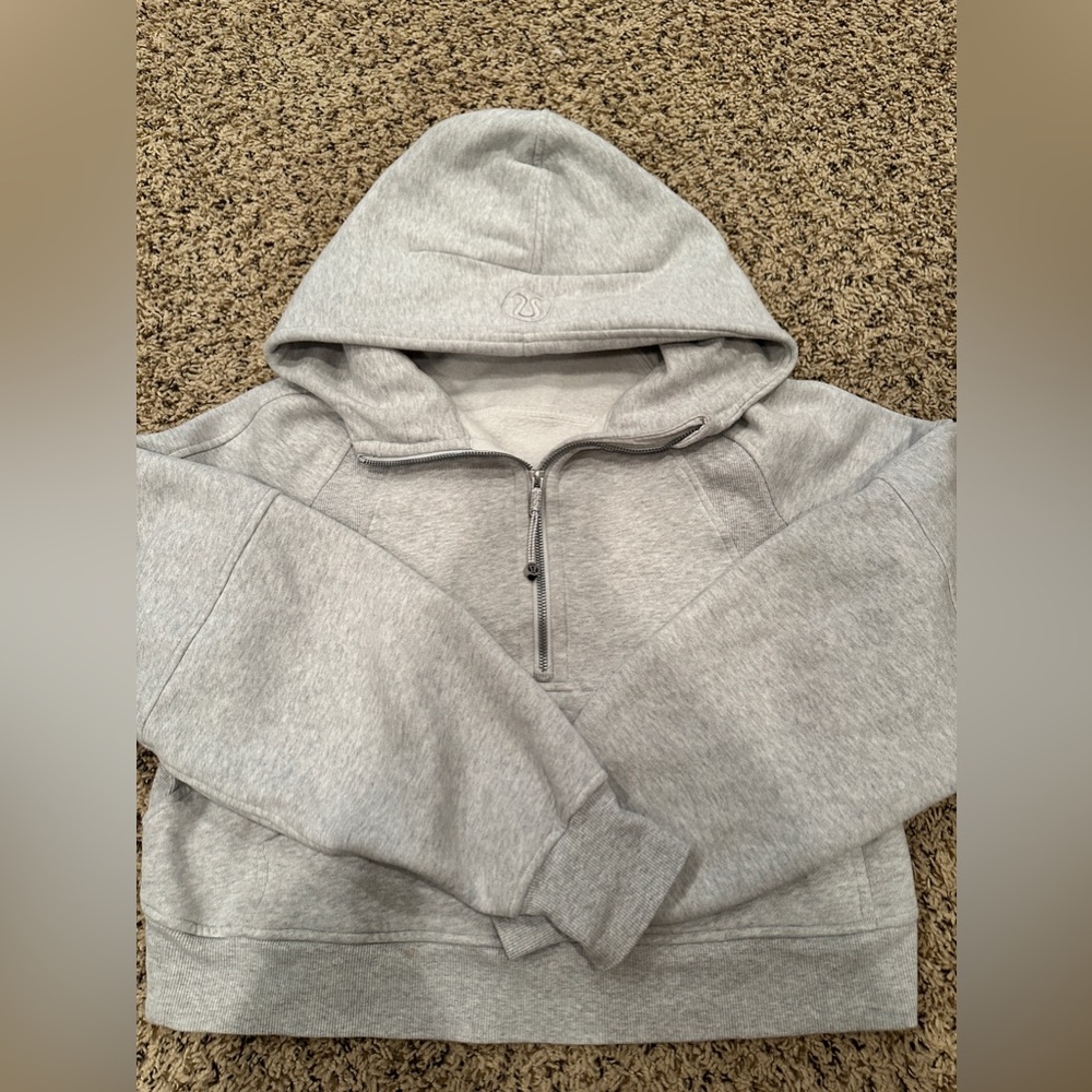 Lululemon cropped scuba hoodie
